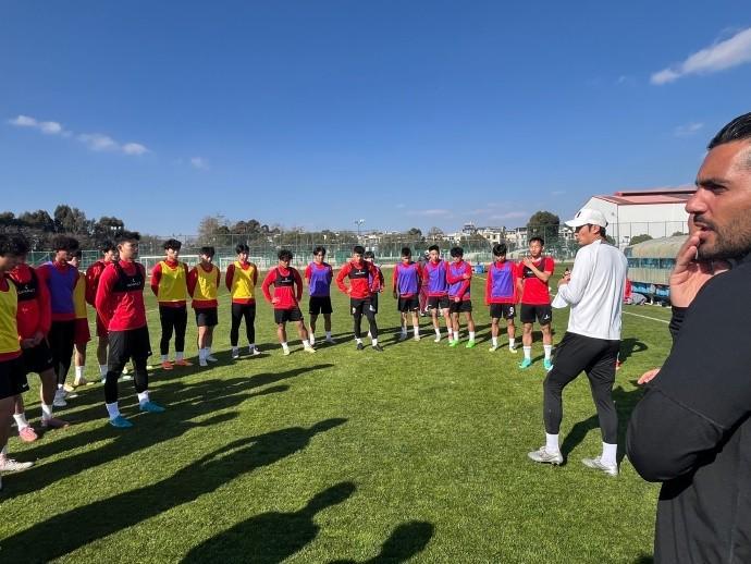 开云在线开户-海港B队完成四场热身赛，李圣龙面对镇江队20分钟内1球2助攻